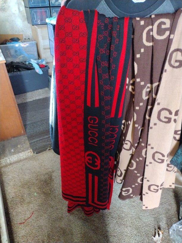 Gucci Scarfs