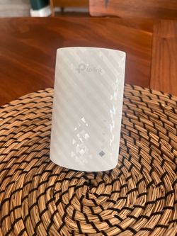 WiFi Range Extender - TP-Link RE220