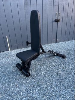 Titan weight bench
