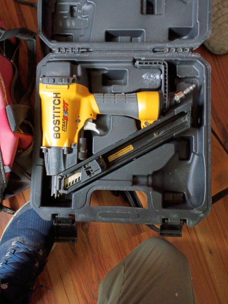 Bostitch Strapshot Air Nailer