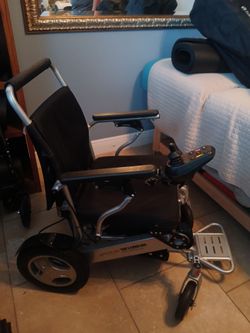 Sentire Med Forza Chair D09