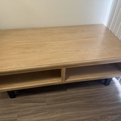 Freslowe lift top coffee table