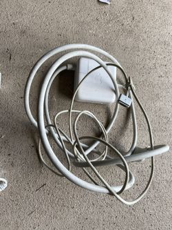 apple laptop charger