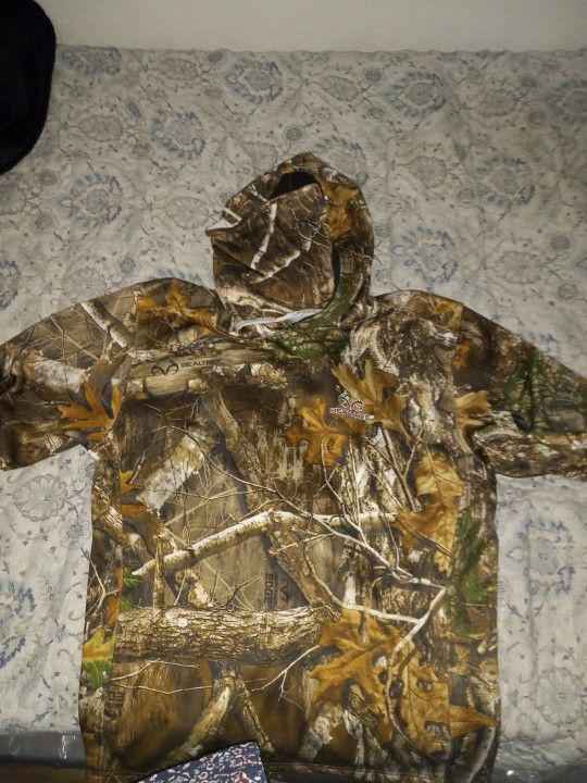 Realtree Camo Jacket with Built In Face Mask