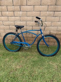 Schwinn Beach cruiser
