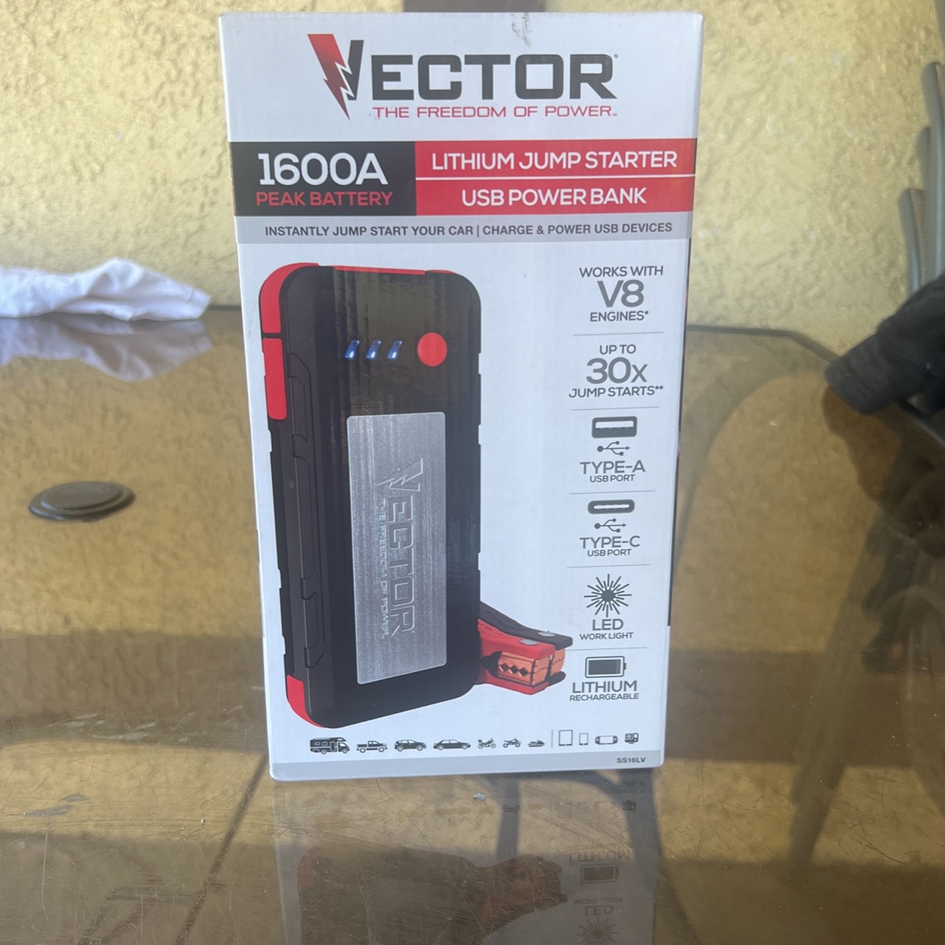 New Vector 1600A Jump Starter And USB Power Bank