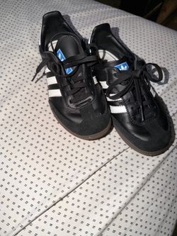 Kids Sambas Size 13