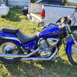 2005 Honda VT600 VLX Deluxe