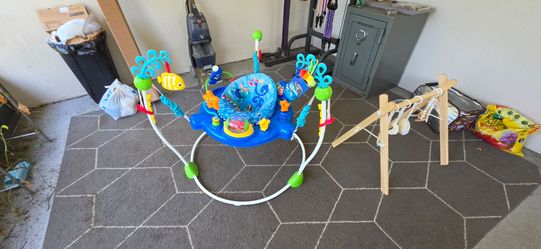 Baby Einstein Neptune Ocean Discovery