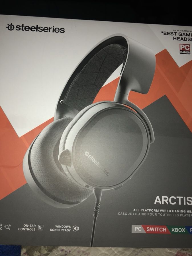Arctis 3 headset