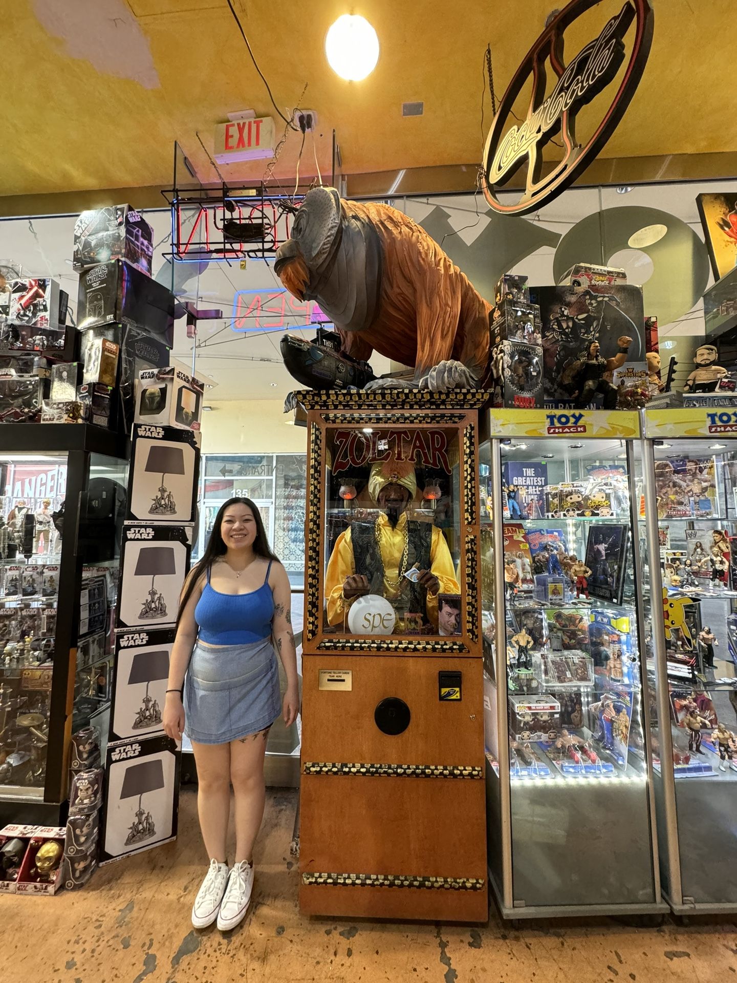 Life Size Giant Orangutans Prop Vintage