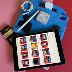 Apple IPad 6th Generation (9.7” Retina / Touch ID) 32GB with kids protective case, Pen & Accessories