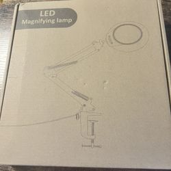 New LED magnifying lamp