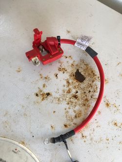 2006 BMW 325i Battery Cable Replacement