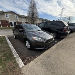 2018 Ford Focus SE Sedan