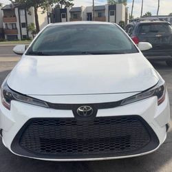 2022 Toyota Corolla LE
