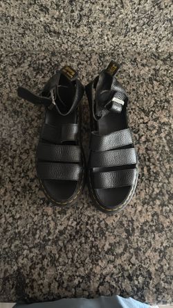 Drmartens leather Platform Sandals