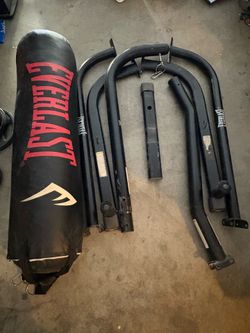 Everlast Bunching Bag with Stand