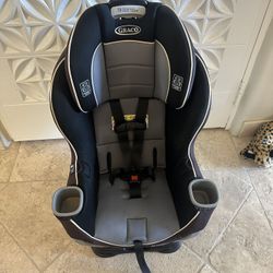Graco Extend2fit 3-1 Carseat 