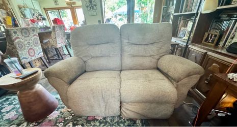 Power Wall-away Recliner Loveseat