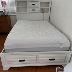 Full Size Bed With Drawers For Storage 