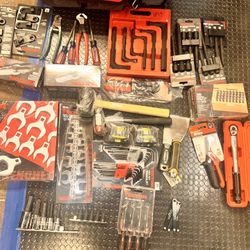 BRAND NEW TOOLS AND TOOL BAG