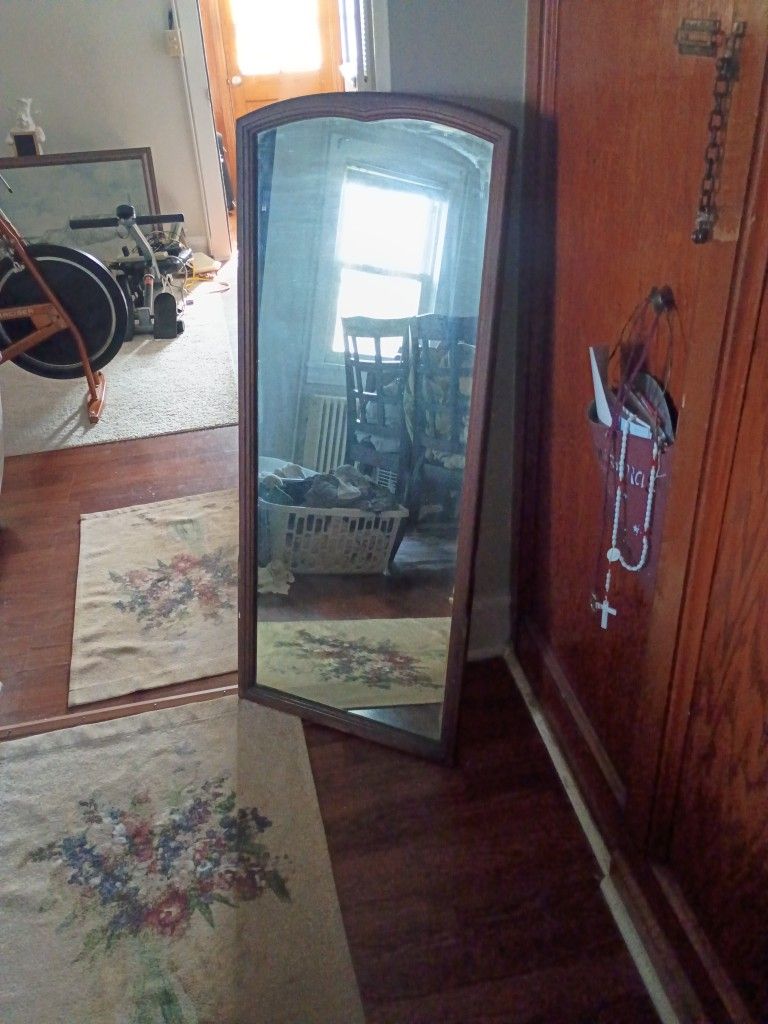 Antique Wall Mirror 4 Ft Long 20 In Wide