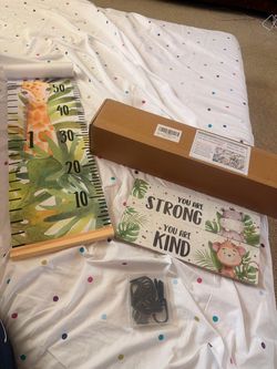Safari theme nursery things