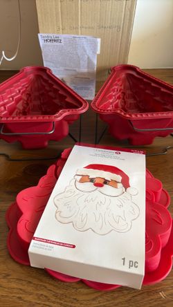 Baking molds