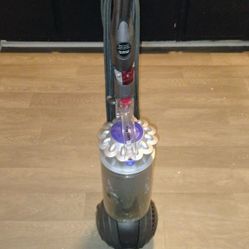 Dyson Ball Radial Root Cyclone Technology Vacuum 