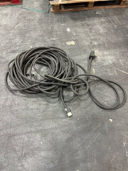 100’ 240 volt extension cord
