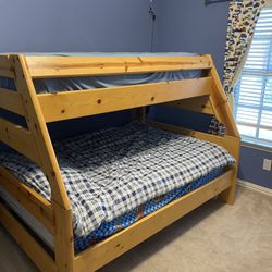 Twin over Full size bunk bed with chest drawers wooden