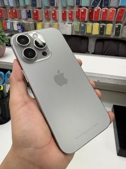 Iphone 16 pro 256gb UNLOCKED