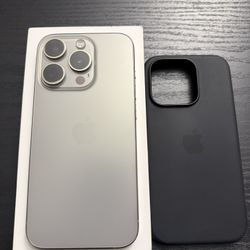 Unlocked iPhone 15 Pro 1TB