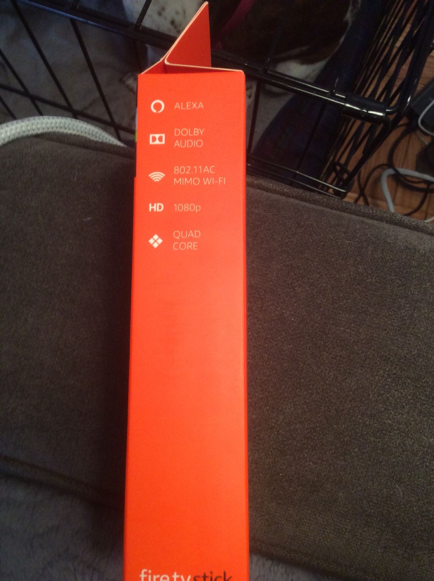 Amazon Fire TV with Alexa Voice Remote (Second Generation)