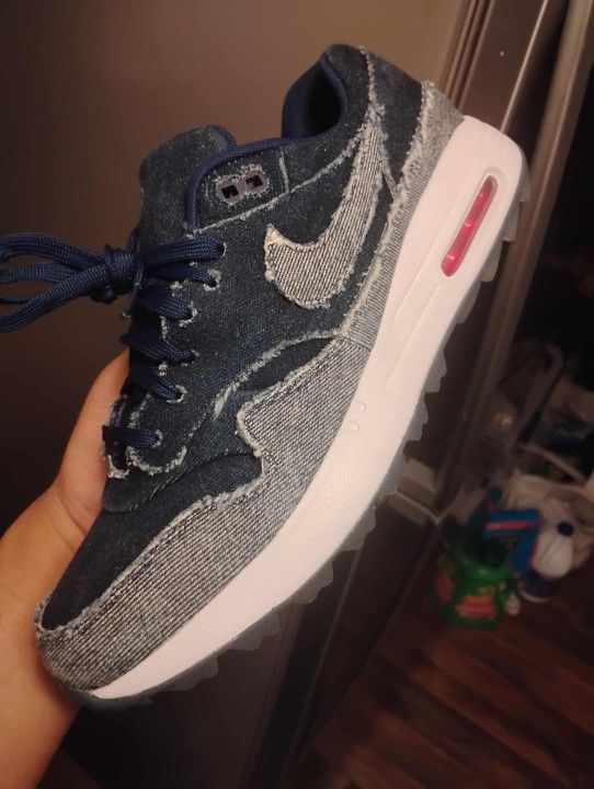 AIRMAX 1 DENIM SIZE 10.5