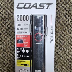 Coast
Slayer Ultra 2000 Lumens Battery Powered Rechargeable Flashlight