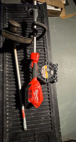 Milwaukee power attachments head , stringer, cutting line Makita Dewalt hitachi Senco Ryobi