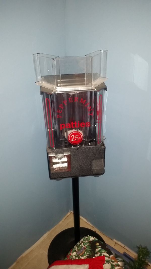 Peppermint Patty Vending Machine, Antique Countertop Vending Machine