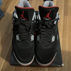 Jordan 4 Size 10.5 Bred/Black Cement 