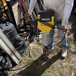 Brute Chipping Hammer