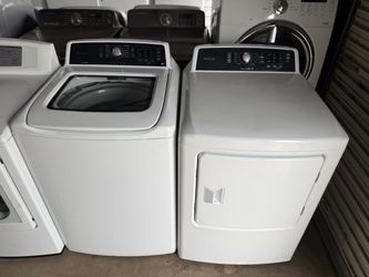 FRIGIDAIRE WASHER AND ELECTRIC DRYER HE 4.&7.2 CUFT