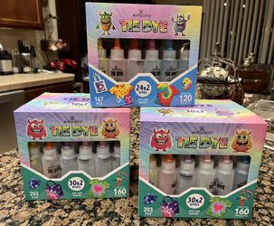 3 boxes of Tye dye fun! perfect for a kids party