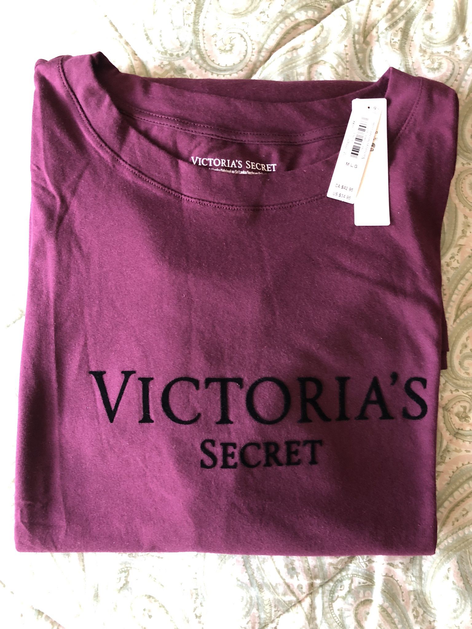 Victoria’s Secret sleep shirt, size M/L