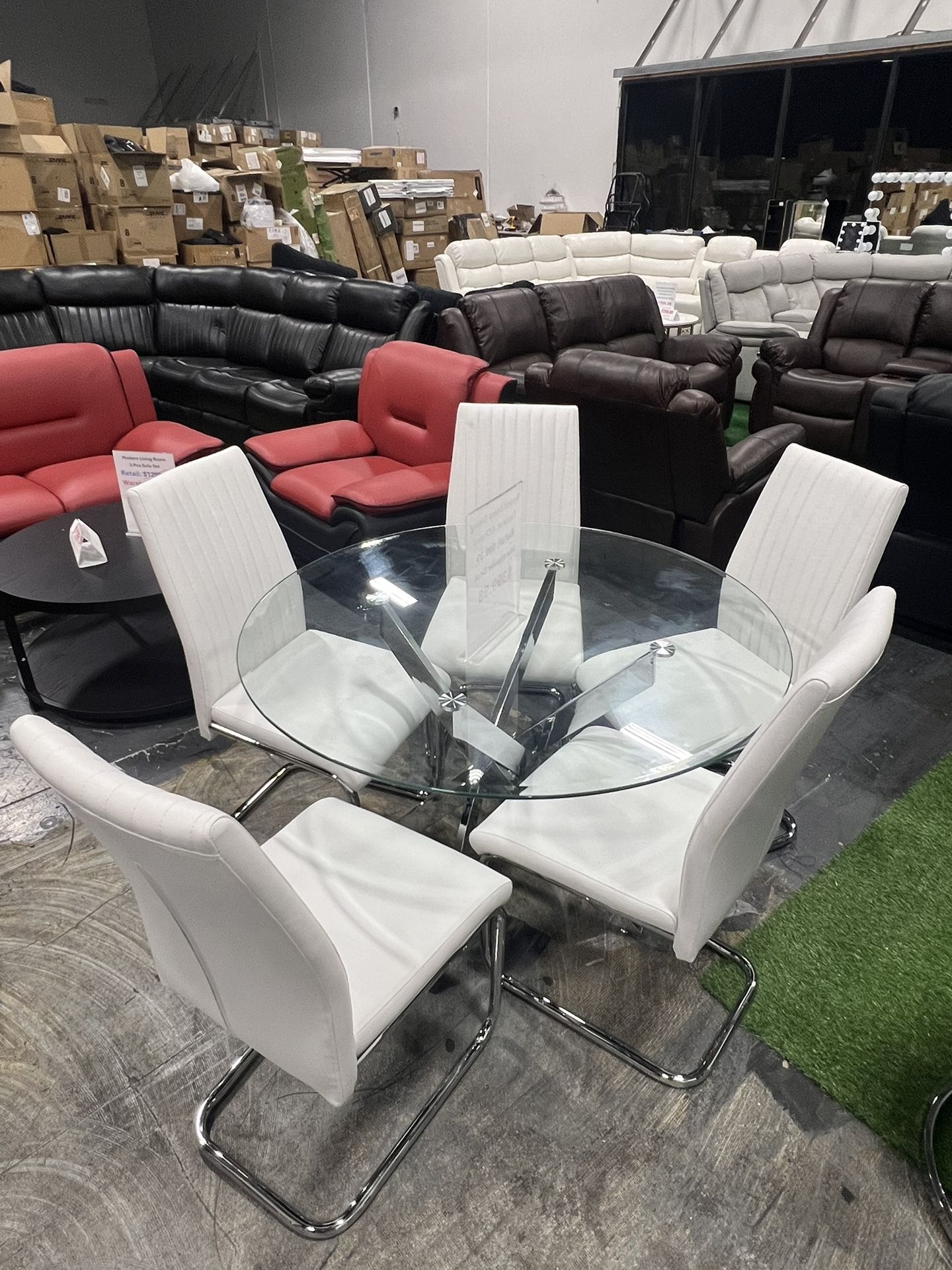 Round Dining Table with 4 Chairs / Mesa de comedor redonda con 4 sillas