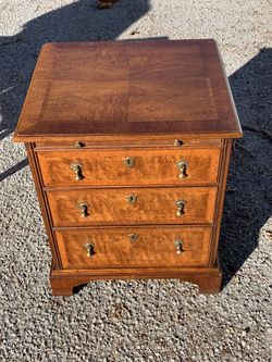 Nightstand Dresser