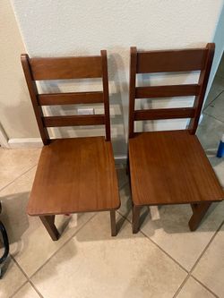 Children’s chairs sold wood