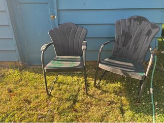 Vintage metal lawn chairs