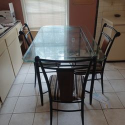 Dining Room Table With 4 Chairs