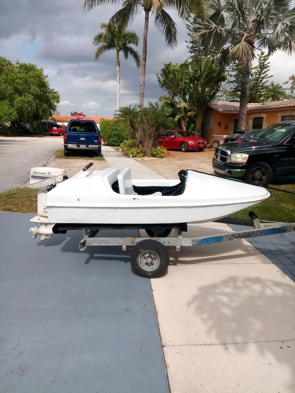 9'Aqua Lark mini speedboat